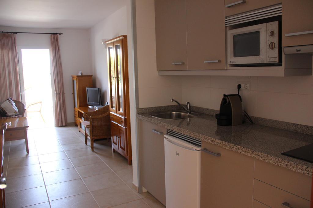 Apartamento Es Calo Стая снимка